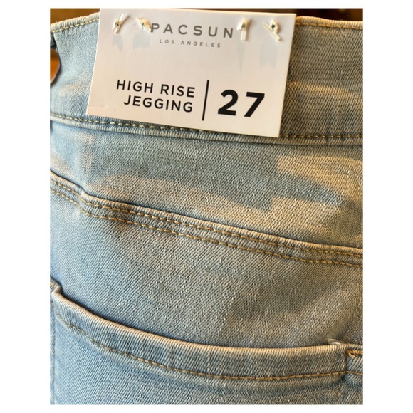 NWT PACSUN (27) High Rise Jeggings Distressed Light Wash - Picture 4 of 11